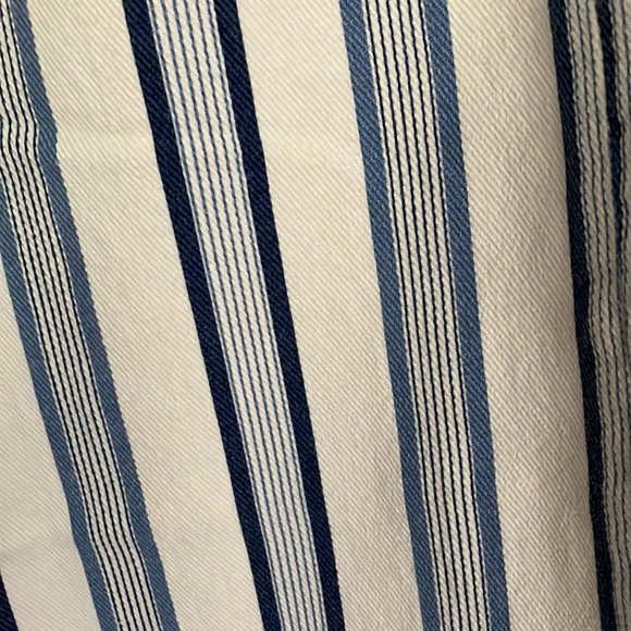 NWT H&M denim striped jeans! 🦋 - Picture 5 of 11